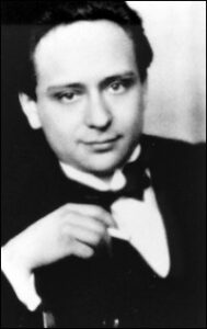 Viktor Ullmann Headshot